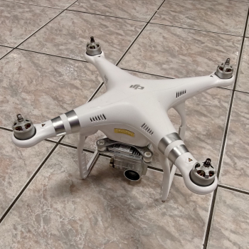 Dron DJI Phantom 3 Professional